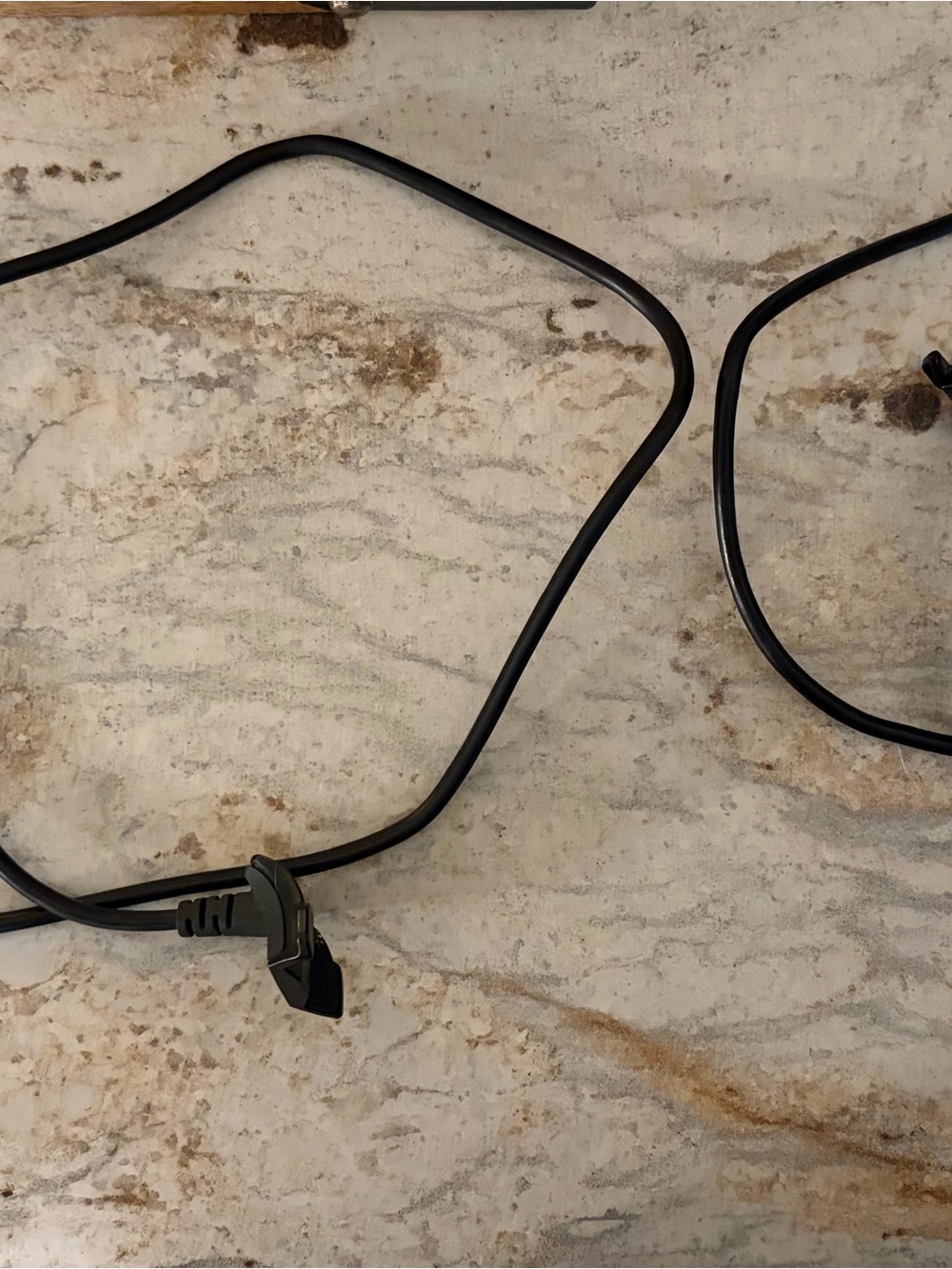 garmin Black Docking/Sync Cable with Proprietary Connector